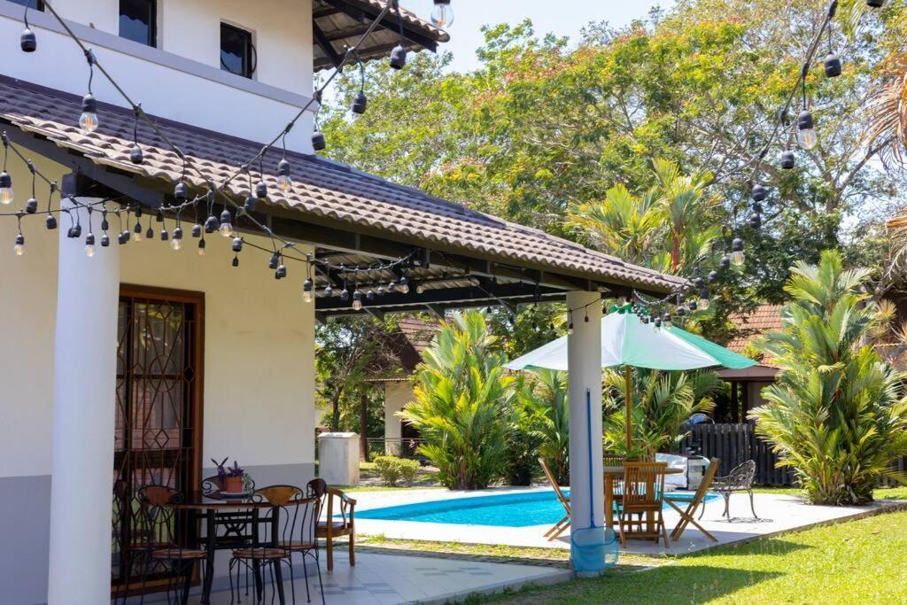 Loft Villa 1190 - Islamic Homestay Малакка Экстерьер фото